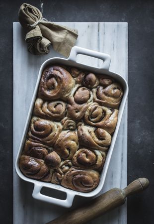 Baking dish with cinnamon rolls