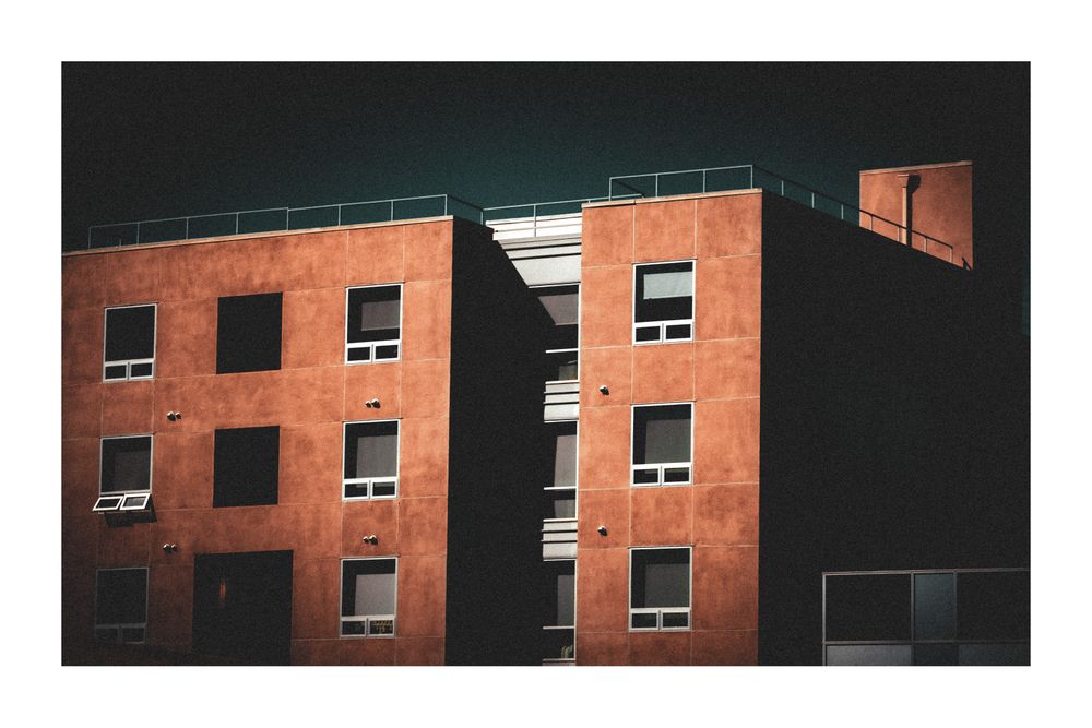 Apartment building