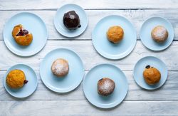 Doughnuts assortment on plates