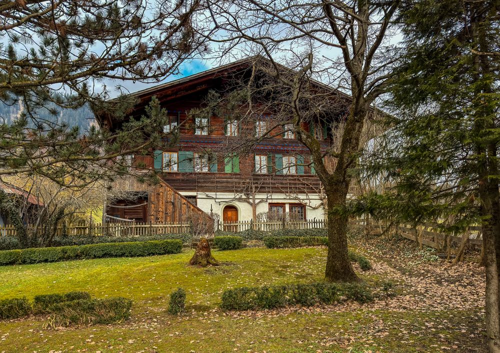 Traditional Swiss Chalet outside Saanen, BE