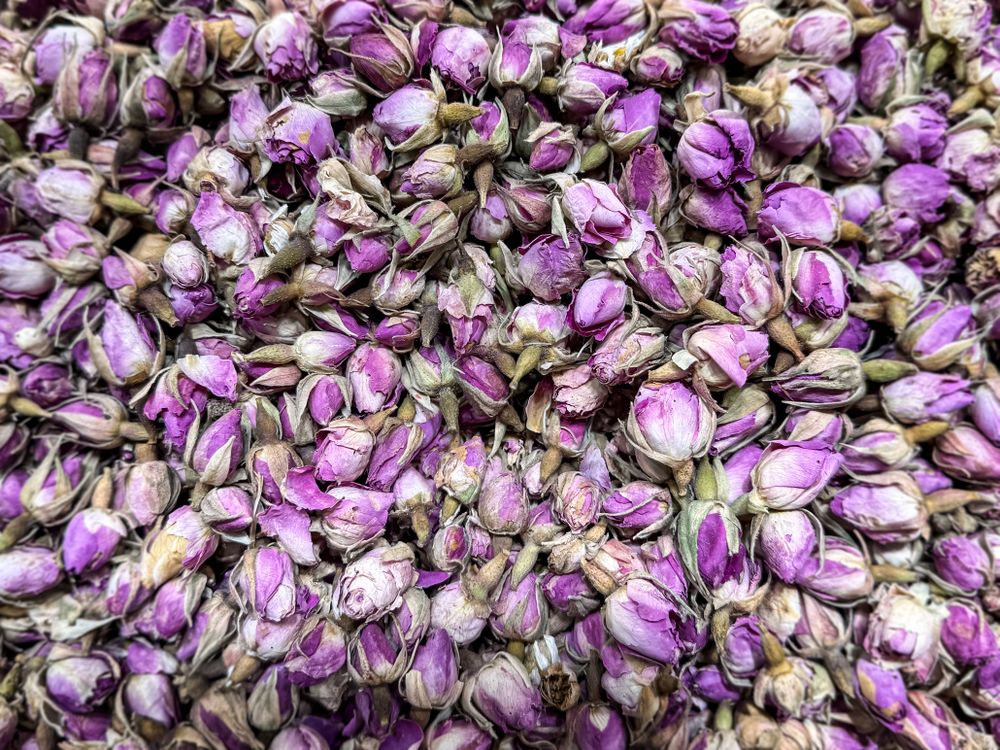 Pink rosebuds tea for sale in bazaar