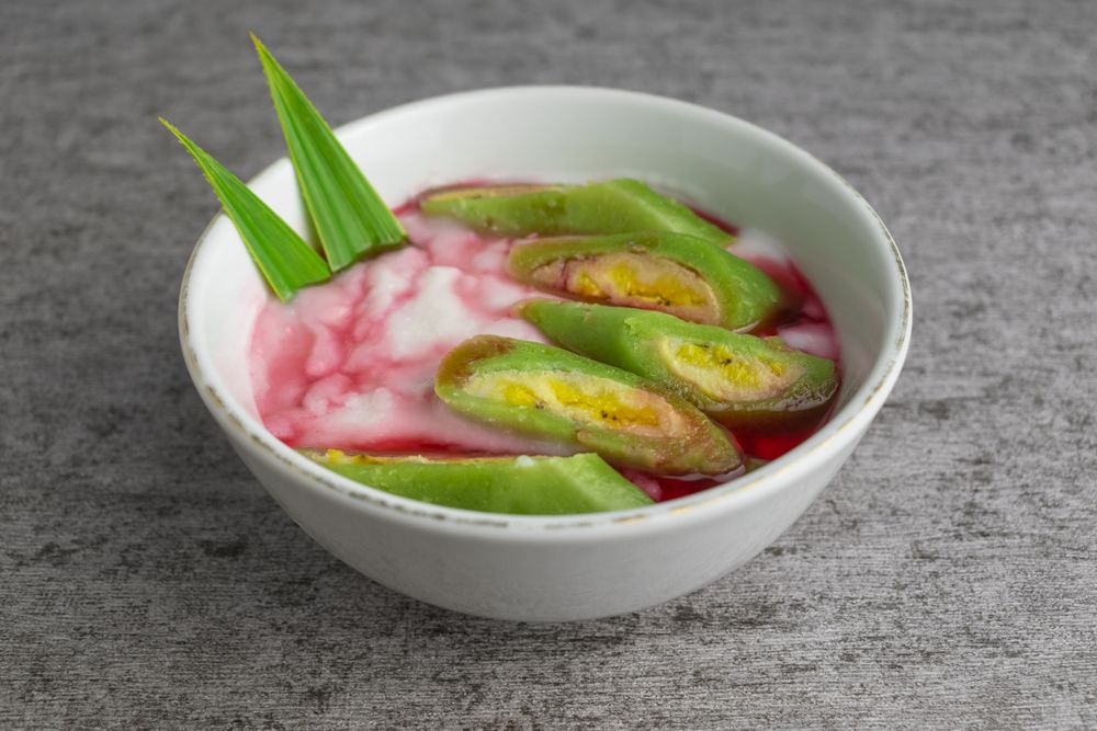 pisang ijo Indonesian dessert