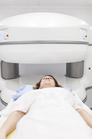 open magnetic resonance machine