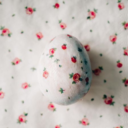 Floral patterned Easter egg with matching background