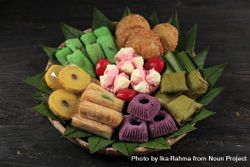 Presentation of colorful Indonesian desserts 5QZVG4