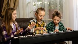 Kids' Joyful Piano Time